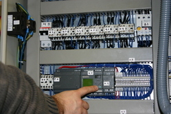 Schaltschrank Elektroniker Schaltschrank Elektroniker