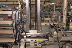 Ausschnitt aus einer automatisierten Sortieranlage Ausschnitt aus einer automatisierten Sortieranlage
