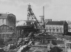 Historische Aufnahme des Geländes der Justizvollzugsanstalt Bochum-Langendreer Historische Aufnahme des Geländes der Justizvollzugsanstalt Bochum-Langendreer